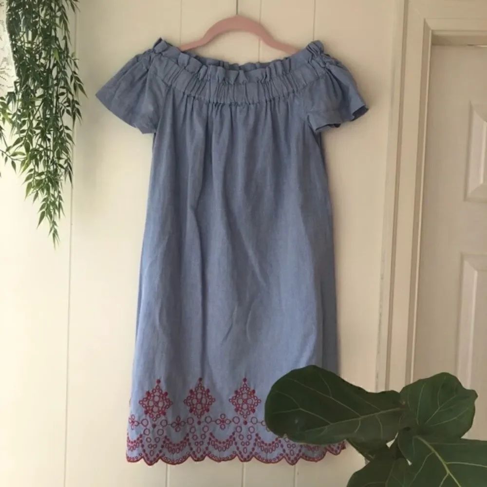 Vineyard Vines Off the Shoulder Embroidered - Picture 5 of 5